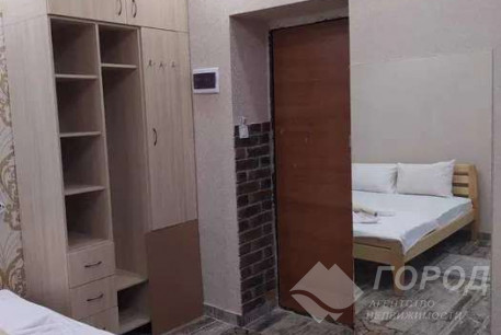 Сдам гостинку, Центральный рынок, Код: 810157/1