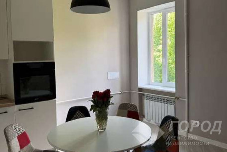 Продам 3-х кімнатну квартиру, Сосновая Горка, Научная метро, Код: 810169/1