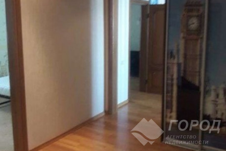 Сдам 4-х кімнатну квартиру, Салтовка, 520 м/р, Код: 810187/2