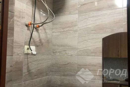 Сдам гостинку, Центр, Университет метро, Код: 810187/3