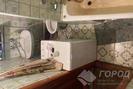 Продам 2-х кімнатну квартиру, Основа, Код: 810199/1