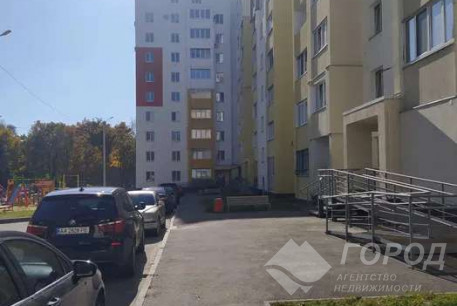 Продам 2-х кімнатну квартиру в новобудові, ХТЗ, ХТЗ метро, Код: 810240/1