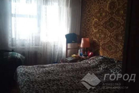 Продам 3-х кімнатну квартиру, Гагарина проспект, Метростроителей метро, Код: 810241/1