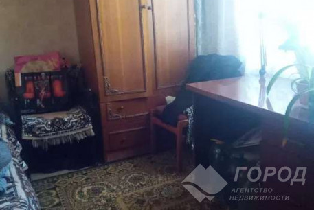 Продам 3-х кімнатну квартиру, Гагарина проспект, Метростроителей метро, Код: 810241/1