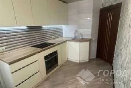 Продам 2-х кімнатну квартиру, Алексеевка, Код: 810251/1