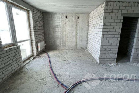 Продам 1-кімнатну квартиру в новобудові, ХТЗ, ХТЗ метро, Код: 810252/1