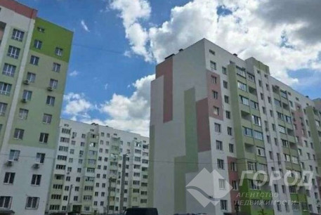 Продам 2-х кімнатну квартиру, ХТЗ, Код: 810253/1