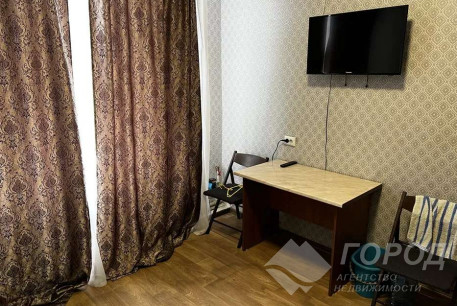 Сдам гостинку, Центр, Площадь Конституции метро (Советская), Код: 810275/1