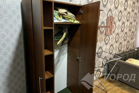 Сдам гостинку, Центр, Площадь Конституции метро (Советская), Код: 810275/1