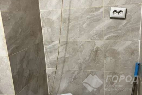 Сдам гостинку, Центр, Площадь Конституции метро (Советская), Код: 810275/1