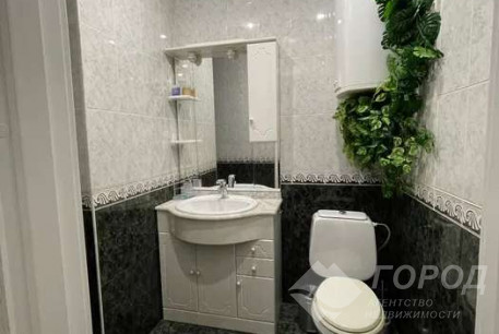 Продам 3-х кімнатну квартиру, Рогань, Солнечный, Код: 810284/1