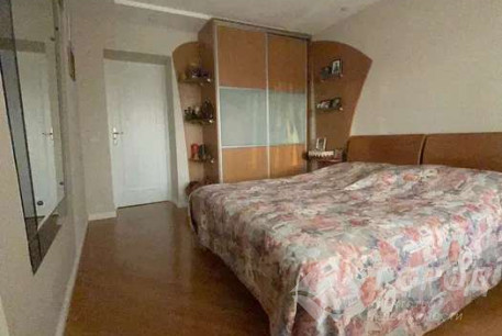 Продам 3-х кімнатну квартиру, Рогань, Солнечный, Код: 810284/1