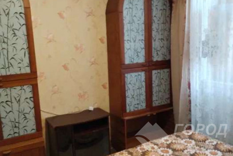 Сдам 4-х кімнатну квартиру, Рогань, Код: 810288/1