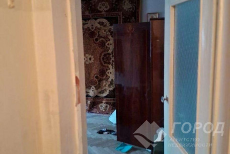 Продам 2-х кімнатну квартиру, Сосновая Горка, Научная метро, Код: 810327/1