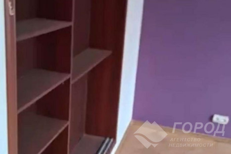 Продам 4-х кімнатну квартиру, Центр, Ярослава Мудрого пл., Код: 810327/3