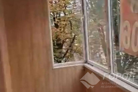 Продам 4-х кімнатну квартиру, Центр, Ярослава Мудрого пл., Код: 810327/3