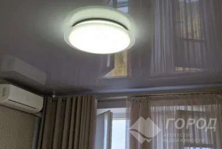 Продам 3-х кімнатну квартиру, ХТЗ, Пролетарская метро (Индустриальная), Код: 810328/1