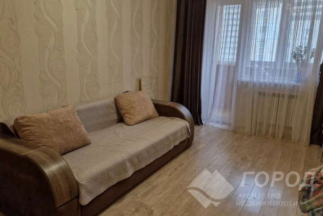 Продам 3-х кімнатну квартиру, ХТЗ, Пролетарская метро (Индустриальная), Код: 810328/1