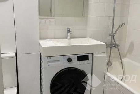 Сдам 1-кімнатну квартиру, Новые дома, Коммунальный рынок, Код: 810331/1