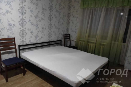 Сдам 1-кімнатну квартиру, ХТЗ, ХТЗ метро, Код: 810343/1