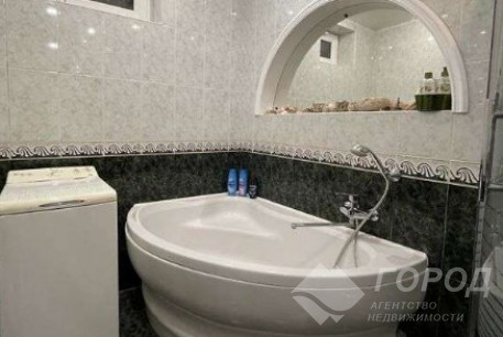 Продам 3-х кімнатну квартиру, Рогань, Код: 810344/1