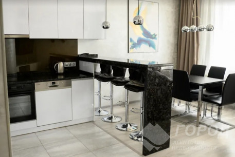 Продам 3-х кімнатну квартиру, Павлово поле, 23 Августа метро, Код: 810352/2