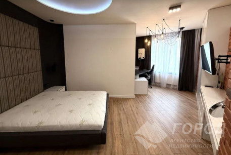 Продам 3-х кімнатну квартиру, Павлово поле, 23 Августа метро, Код: 810352/2