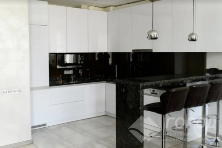 Продам 3-х кімнатну квартиру, Павлово поле, 23 Августа метро, Код: 810352/2