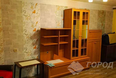 Сдам 2-х кімнатну квартиру, Рогань, Код: 810365/2