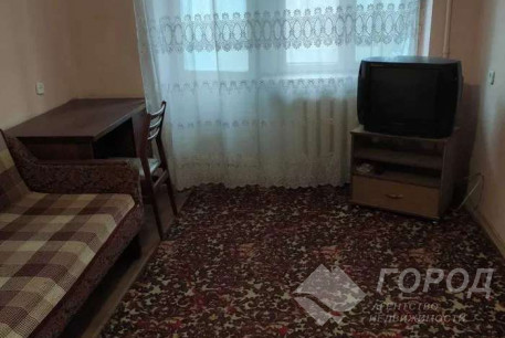 Продам 1-кімнатну квартиру, ХТЗ, Пролетарская метро (Индустриальная), Код: 810435/1