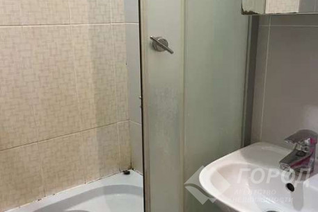 Сдам гостинку, Центр, Код: 810444/1