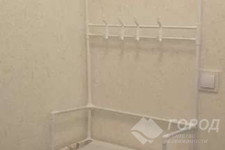 Сдам гостинку, ХТЗ, Пролетарская метро (Индустриальная), Код: 810496/1