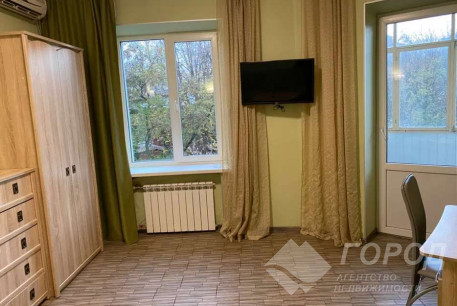 Сдам 2-х кімнатну квартиру, Центр, Код: 810497/1