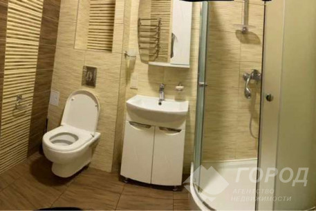 Сдам 2-х кімнатну квартиру, Центр, Код: 810497/1