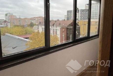 Продам 3-х кімнатну квартиру, Гагарина проспект, Проспект Гагарина метро, Код: 810513/1