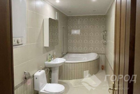 Продам 3-х кімнатну квартиру, Гагарина проспект, Проспект Гагарина метро, Код: 810513/1