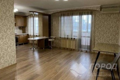 Продам 3-х кімнатну квартиру, Гагарина проспект, Проспект Гагарина метро, Код: 810513/1