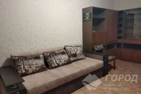 Сдам 2-х кімнатну квартиру, Рогань, Роганский ж/м, Код: 810515/1