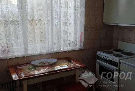 Сдам 2-х кімнатну квартиру, ХТЗ, Код: 810537/1