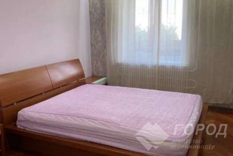 Продам 2-х кімнатну квартиру, Одесская, Код: 810556/2