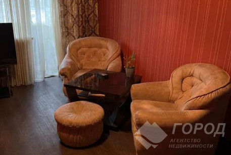 Сдам 2-х кімнатну квартиру, ХТЗ, ХТЗ метро, Код: 810557/1