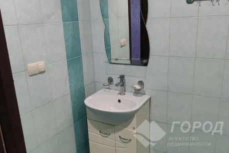 Сдам 1-кімнатну квартиру, Гагарина проспект, Защитников Украины метро (Площадь Восстания), Код: 810561/1