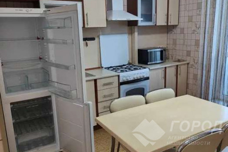 Сдам 1-кімнатну квартиру, Гагарина проспект, Защитников Украины метро (Площадь Восстания), Код: 810561/1