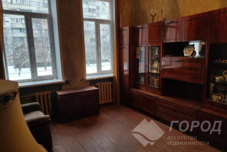 Продам 4-х кімнатну квартиру, Гагарина проспект, Код: 810570/1