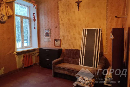 Продам 4-х кімнатну квартиру, Гагарина проспект, Код: 810570/1