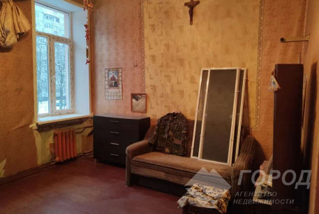Продам 4-х кімнатну квартиру, Гагарина проспект, Код: 810570/1