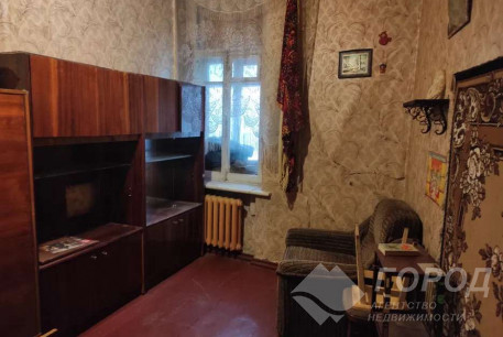 Продам 4-х кімнатну квартиру, Гагарина проспект, Код: 810570/1