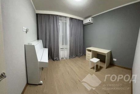 Сдам 2-х кімнатну квартиру, Салтовка, Студенческая метро, Код: 810573/1