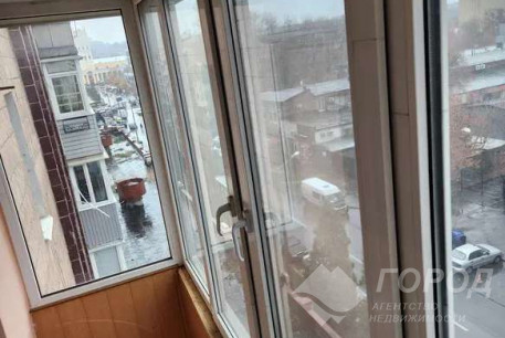 Сдам 3-х кімнатну квартиру, Центральный рынок, Южный вокзал метро, Код: 810591/1