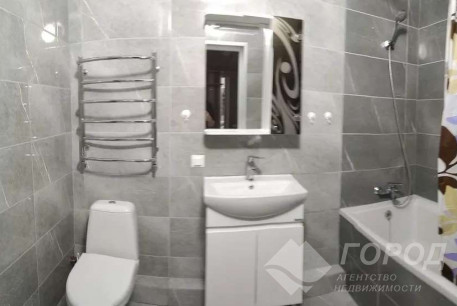 Сдам 1-кімнатну квартиру в новобудові, ХТЗ, ХТЗ метро, Код: 810641/1